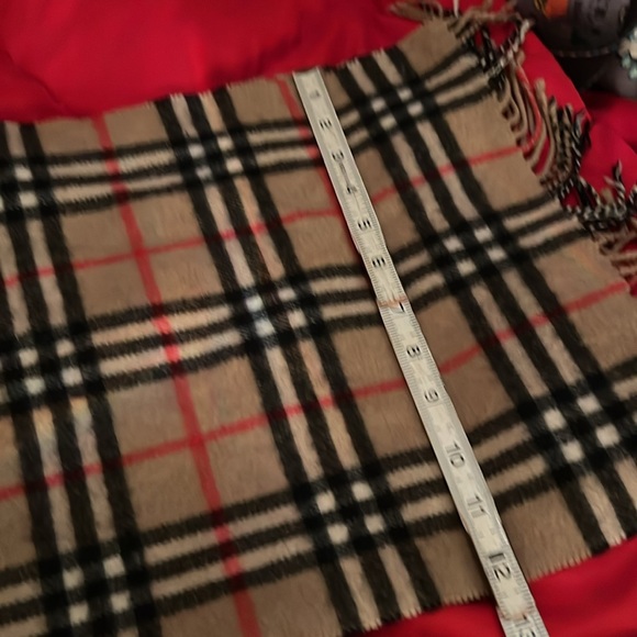 Burberry used scarf - authentic 100% cashmere - Picture 5 of 12